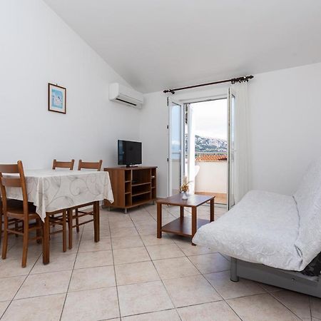 Apartments Crnekovic I Zarok 巴斯卡 外观 照片
