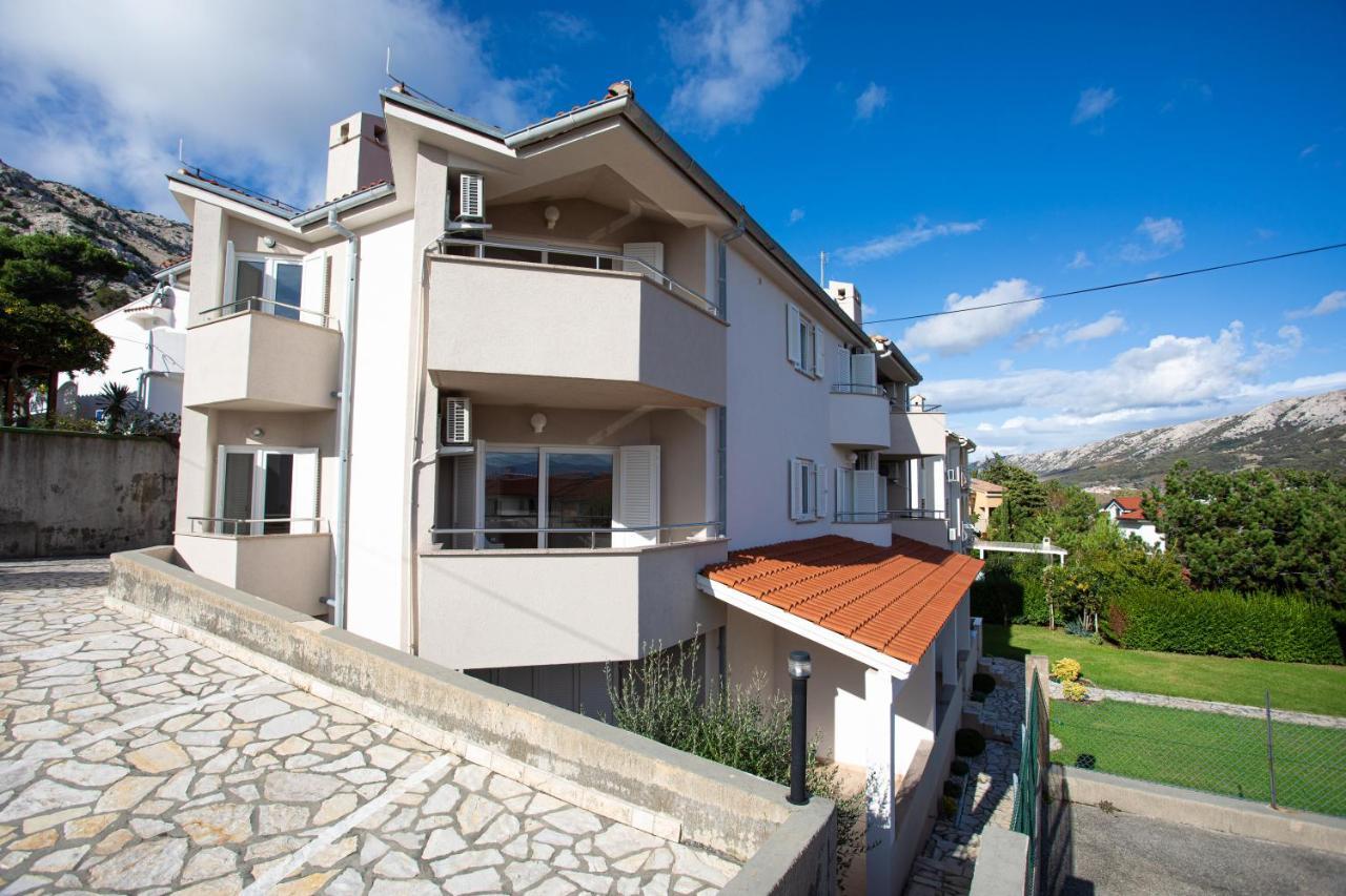 Apartments Crnekovic I Zarok 巴斯卡 外观 照片
