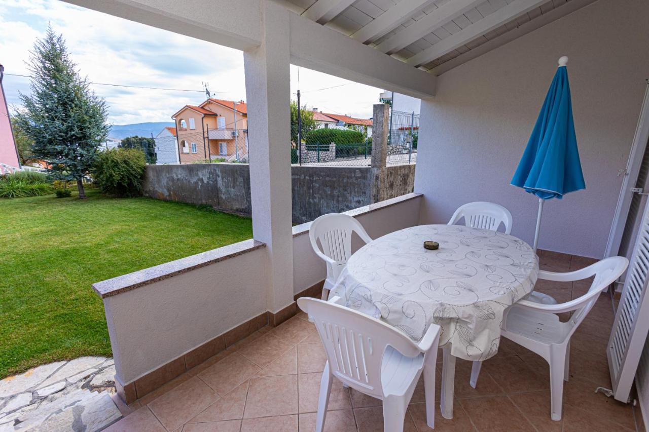 Apartments Crnekovic I Zarok 巴斯卡 外观 照片