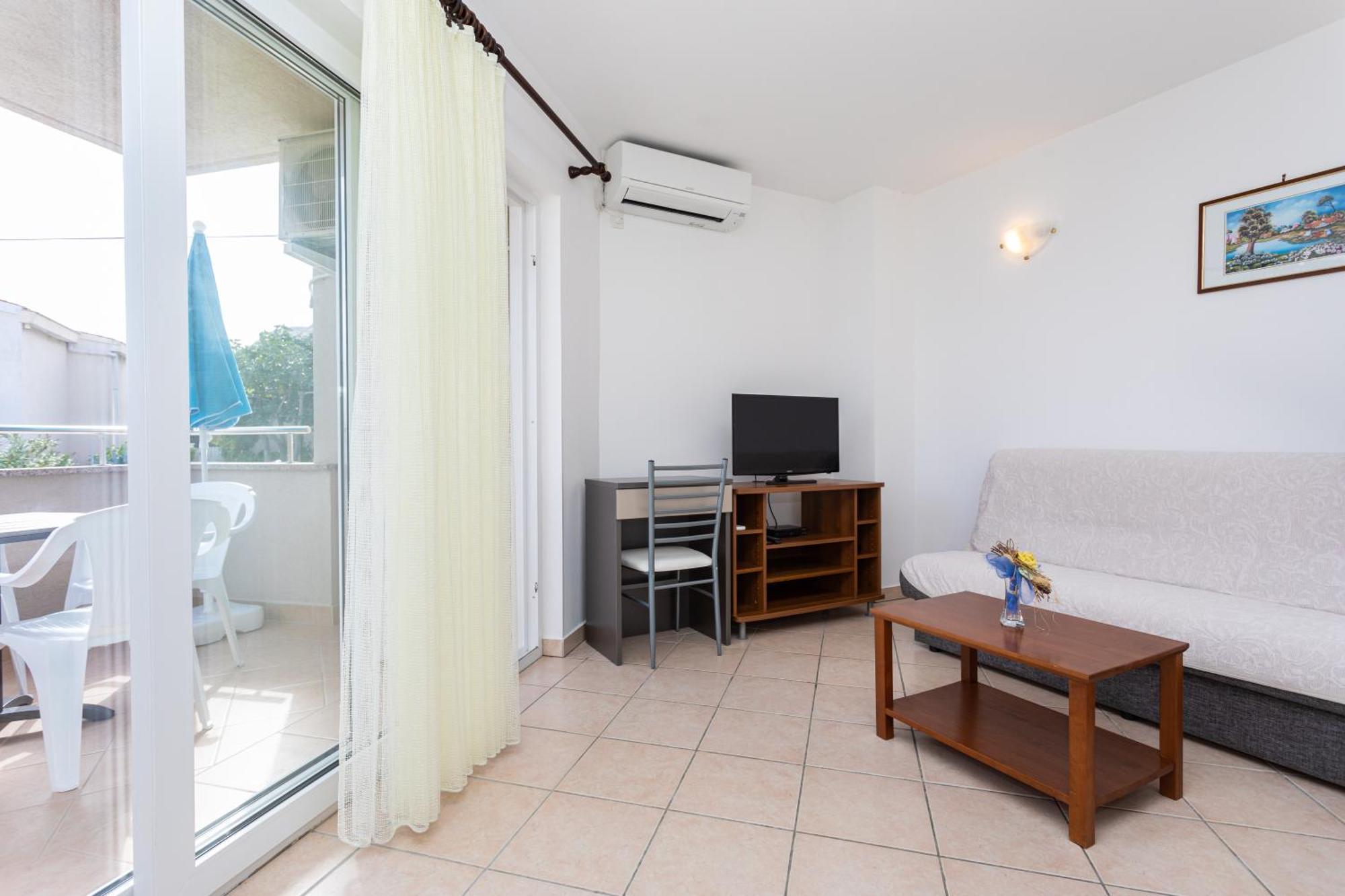 Apartments Crnekovic I Zarok 巴斯卡 外观 照片