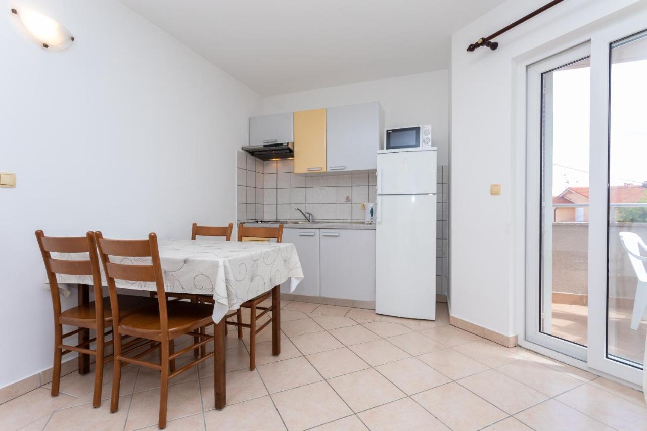 Apartments Crnekovic I Zarok 巴斯卡 外观 照片